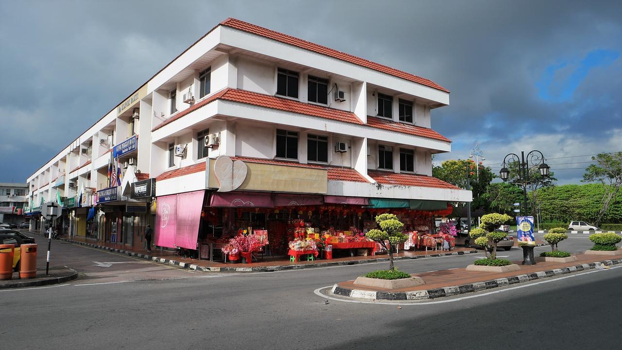 Transit Hotel Labuan Extérieur photo